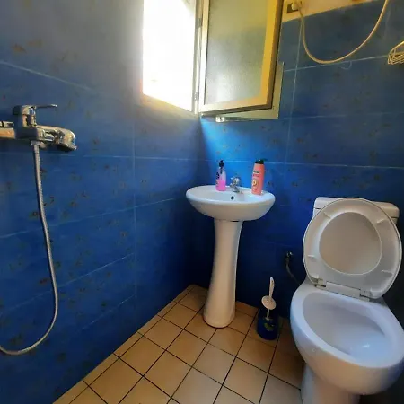 Lovely & Quite 1234gs