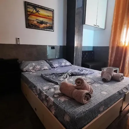 Lovely & Quite 1234gs Apartament Tirana