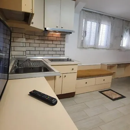 Lovely & Quite 1234gs Apartamento Tirana