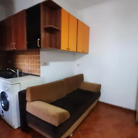 Lovely & Quite 1234gs